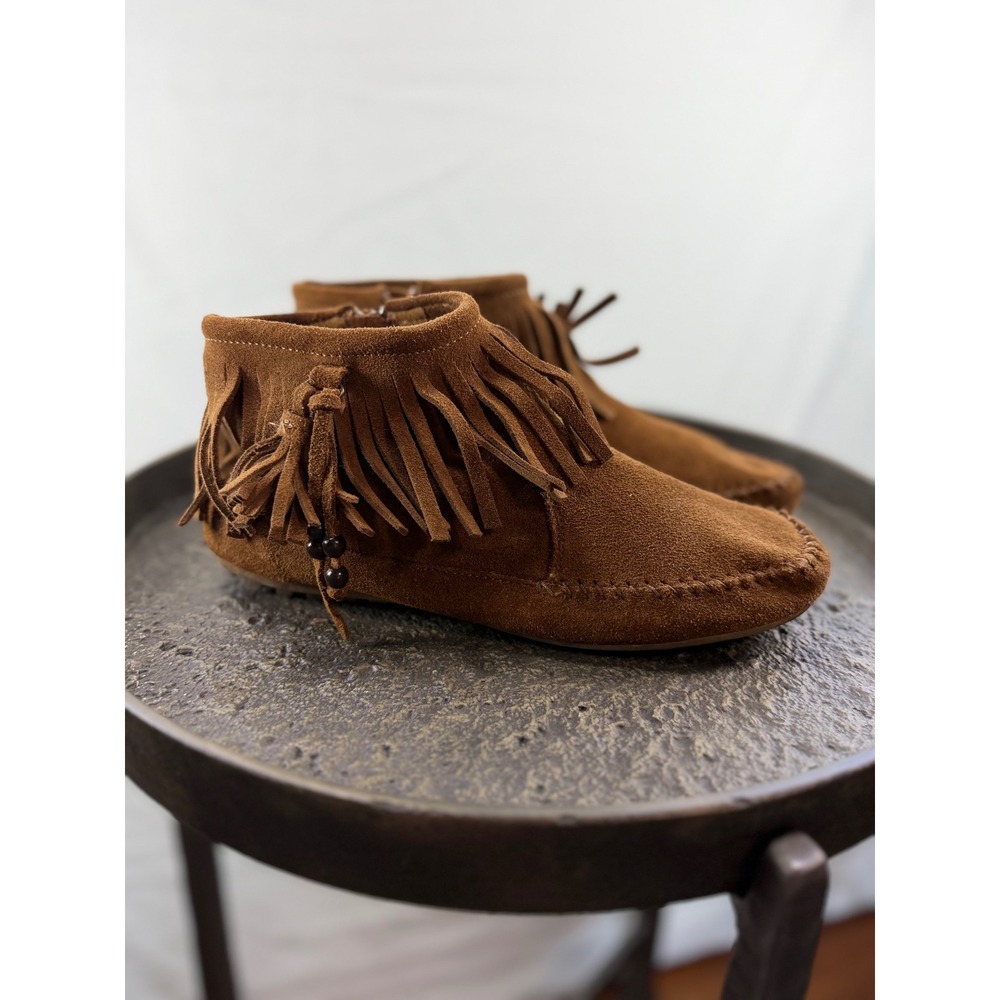 Minnetonka Brown Suede Fringe Moccasin Ankle Boots Women 8.5 29202 festival boho